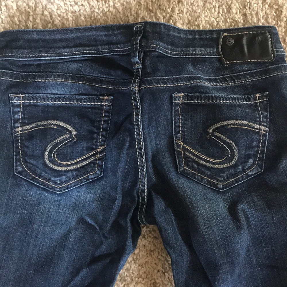 Silver skinny jeans or capris